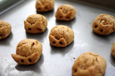 3-Ingredient Peanut Butter Cookies (Gluten-Free)