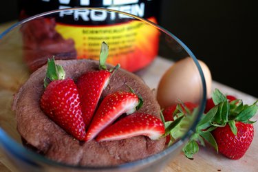 Quick Protein Mug Cake  (Gluten-Free, Sugar-free)