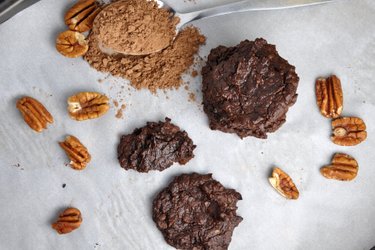 Flourless Avocado-Cocoa Cookies