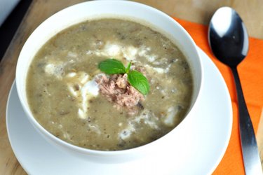 Simple Mushroom Potato Soup with Tuna