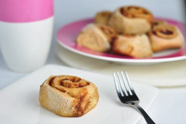 Whole wheat cinnamon rolls