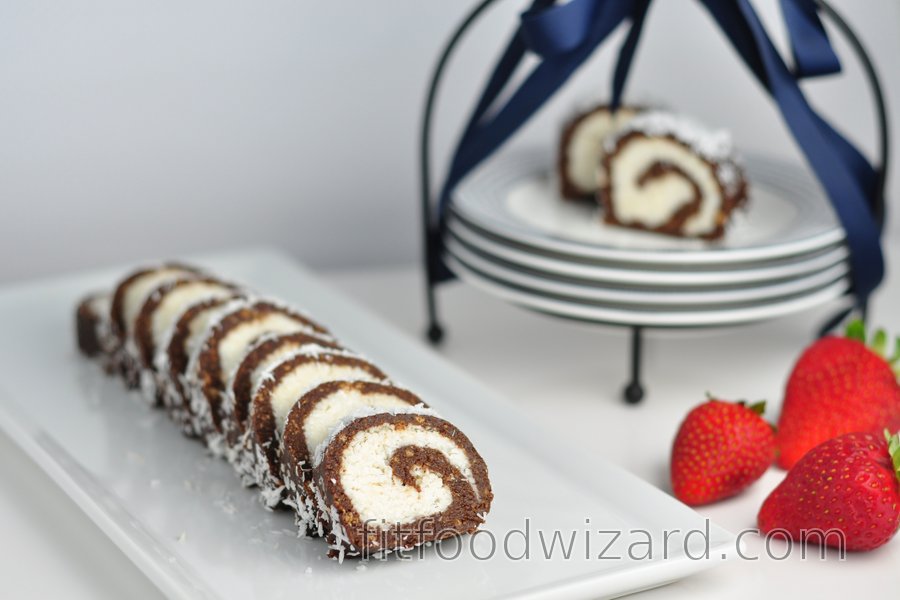 Healthy no-bake coconut roll