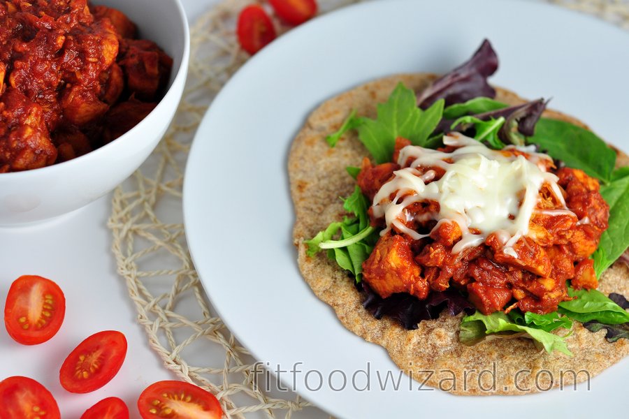 Fitness BBQ chicken breasts with spelt pancakes