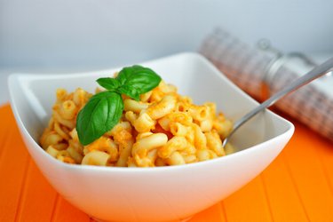Fit Mac & Cheese in cauliflower sauce