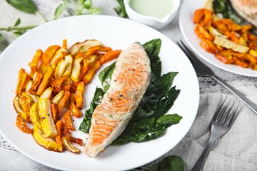 Broiled Salmon with Vegetable Fries and Yogurt-Garlic Dip