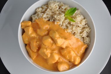 Turkey Breast Pieces in Creamy Tomato Sauce