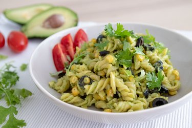 Healthy pasta with avocado sauce