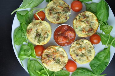 Healthy Egg Muffins with Tuna